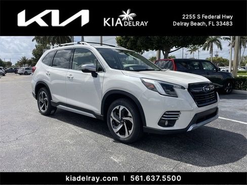 Used 2023 Subaru Forester Touring image 1