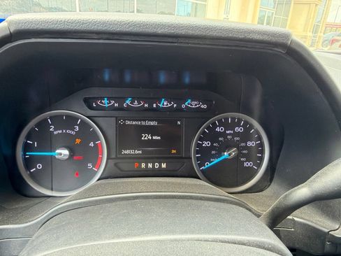 Used 2021 Ford F250 XLT w/ XLT Premium Package AWD/4WD image 9