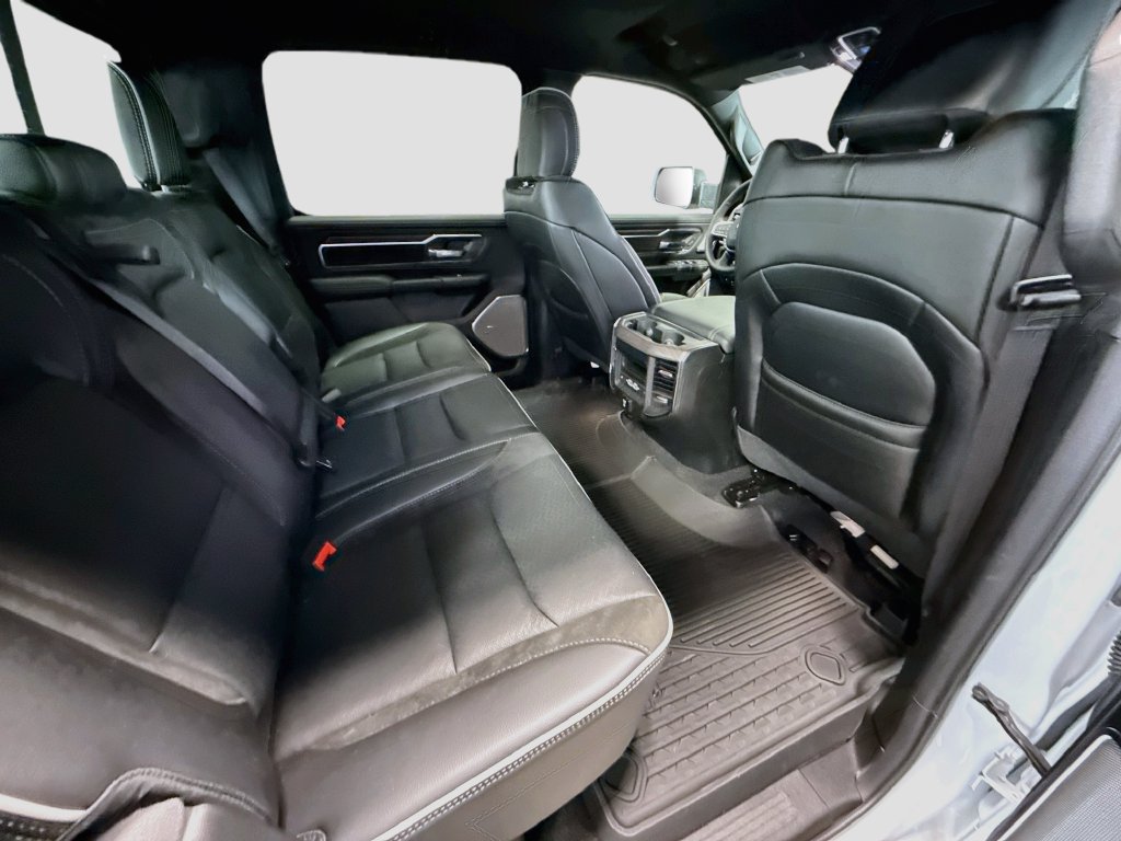 Used 2026 RAM 1500 Laramie AWD/4WD image 27