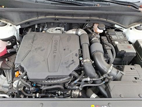 Certified 2025 Kia Sorento SX image 29