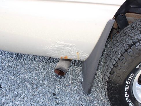 Used 2004 Chevrolet Avalanche 4x4 image 28