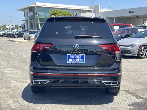 Certified 2024 Volkswagen Tiguan SEL R-Line AWD/4WD image 26