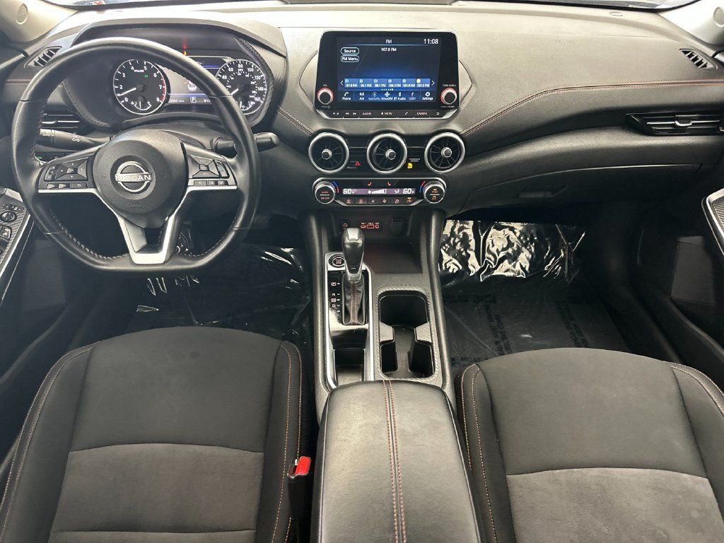 Used 2025 Nissan Sentra SR FWD image 12