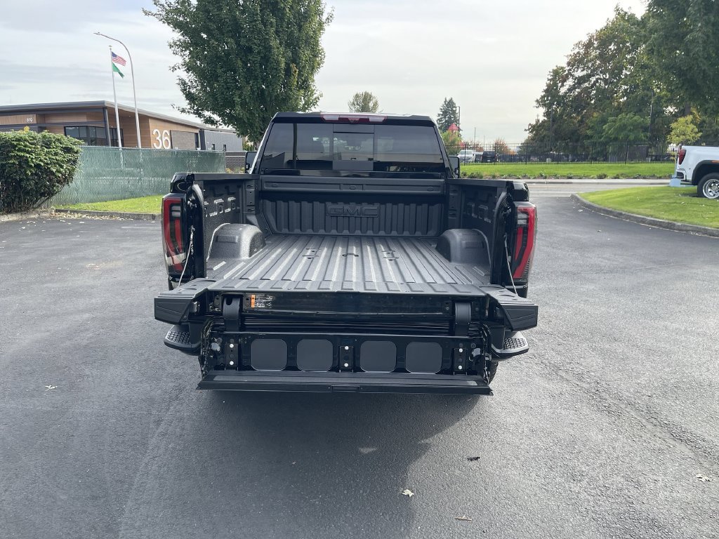 New 2026 GMC Sierra 2500 AT4 w/ AT4 Premium Plus Package AWD/4WD image 27
