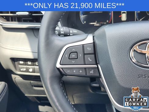 Used 2024 Toyota Highlander Platinum AWD/4WD image 29