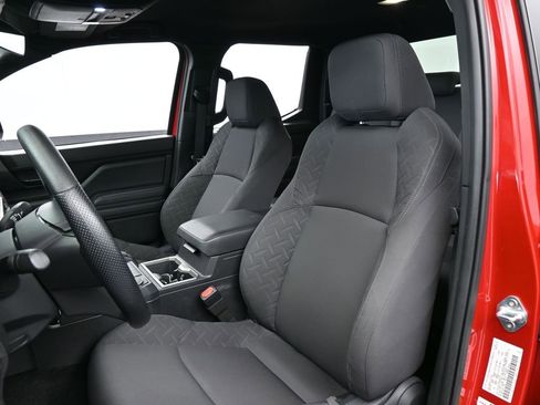 Used 2025 Toyota Tacoma SR5 image 10