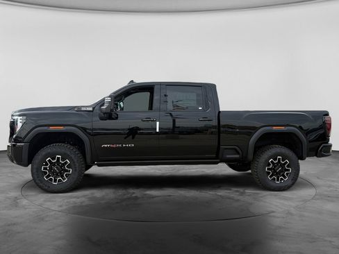 New 2026 GMC Sierra 2500 AT4X w/ LPO, Black Badging Package AWD/4WD image 4