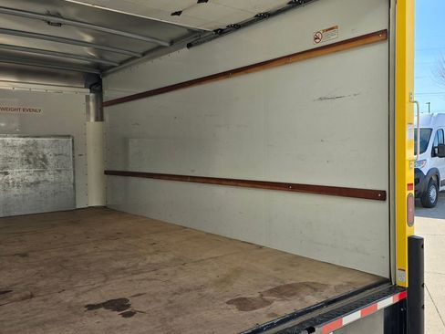 Used 2024 Ford E-350 and Econoline 350 Super Duty w/ Driver's Safety Package image 11
