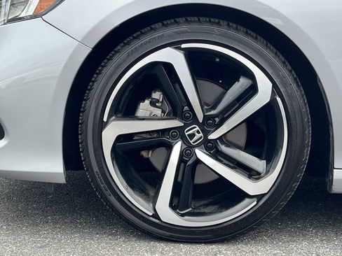 Used 2022 Honda Accord Sport Special Edition image 6