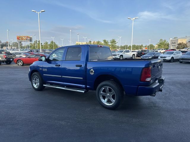 Used 2017 RAM 1500 Express w/ Express Value Package AWD/4WD image 3