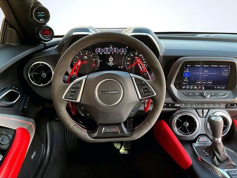 Used 2021 Chevrolet Camaro ZL1 image 5