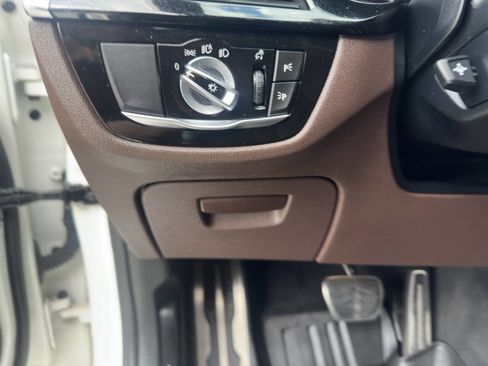 Used 2018 BMW M550i xDrive M550i xDrive AWD 4dr Sedan image 23