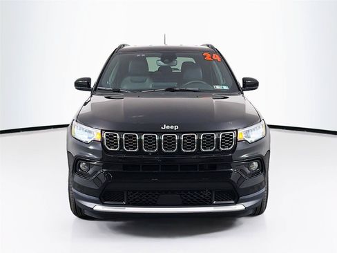 Used 2024 Jeep Compass Limited AWD/4WD image 6