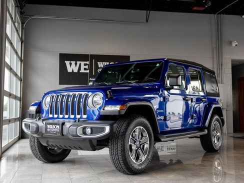 Used 2020 Jeep Wrangler Unlimited Sahara image 2