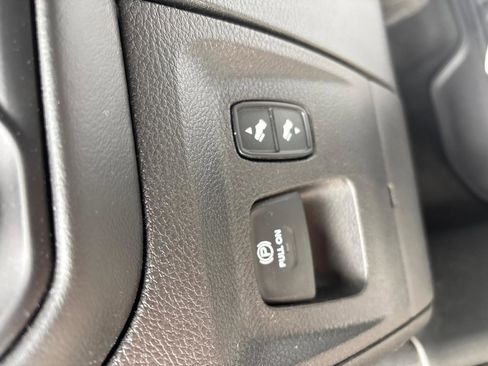 Used 2020 RAM 1500 Limited image 16