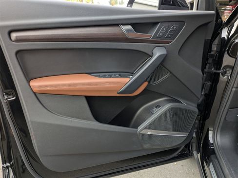 Used 2023 Audi Q5 2.0T Premium Plus w/ Premium Plus Package image 16