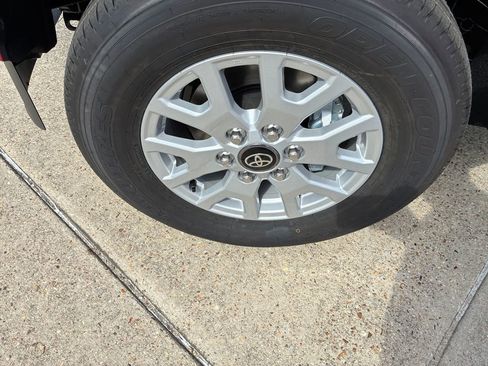 New 2026 Toyota Tacoma SR5 image 31