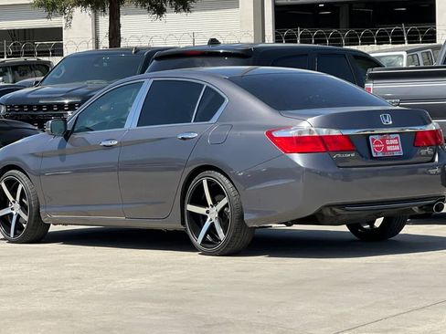 Used 2015 Honda Accord EX image 7