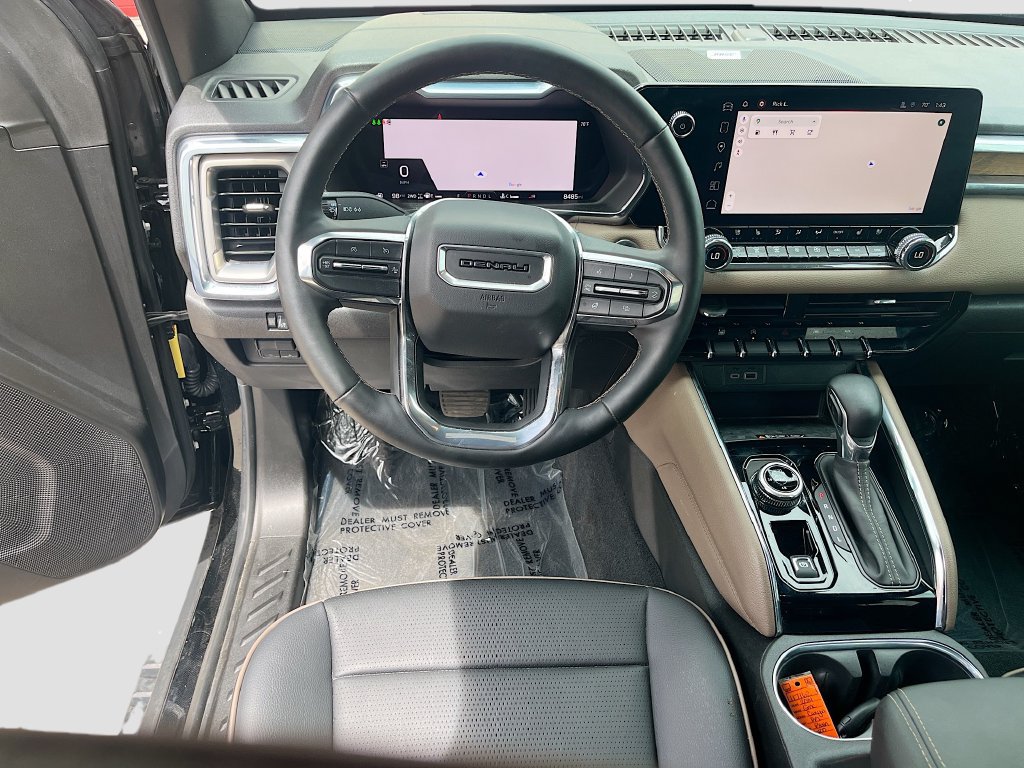 Used 2024 GMC Canyon Denali AWD/4WD image 24