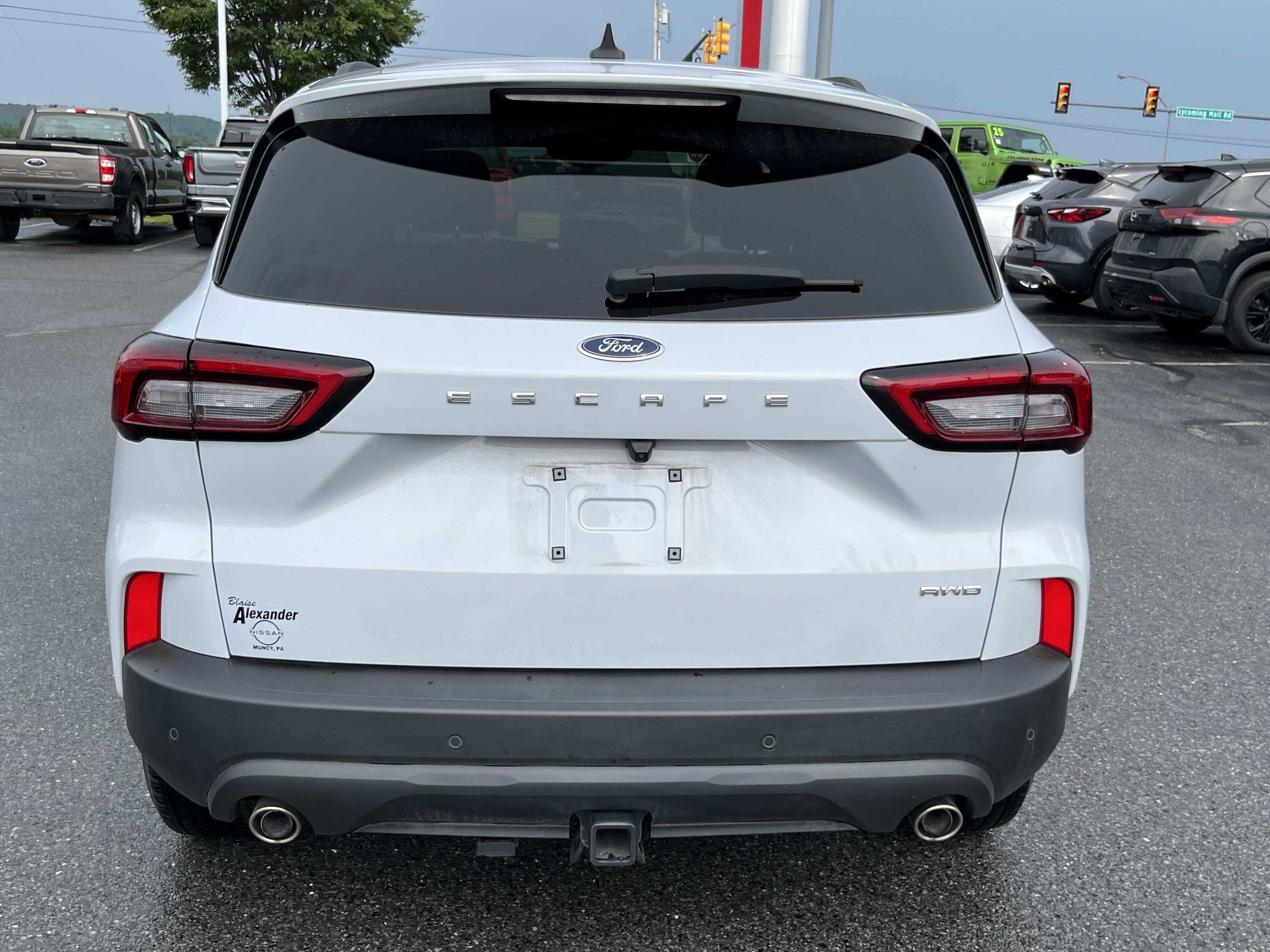 Used 2025 Ford Escape ST-Line Select w/ Tech Pack #2 AWD/4WD image 7