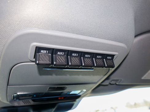 Used 2024 Ford F350 Lariat w/ Lariat Ultimate Package image 30