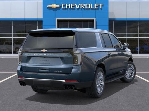 New 2025 Chevrolet Suburban Premier image 60