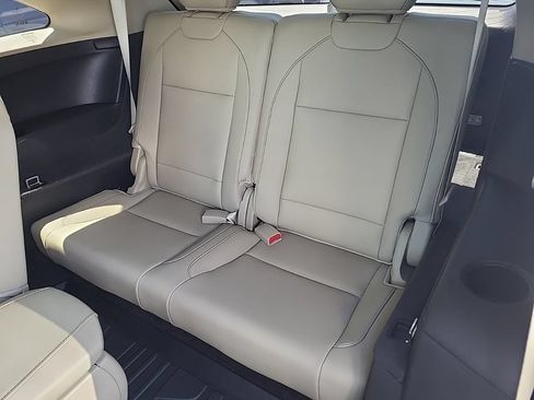 Used 2017 Acura MDX SH-AWD w/ Advance Package image 11