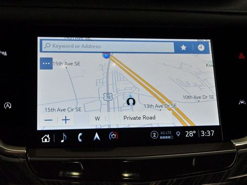 Certified 2025 Cadillac XT6 Premium Luxury image 21