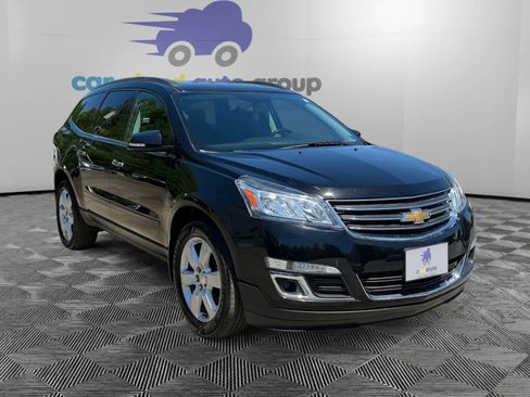 Used 2017 Chevrolet Traverse LT w/ Style and Technology Package AWD/4WD image 7