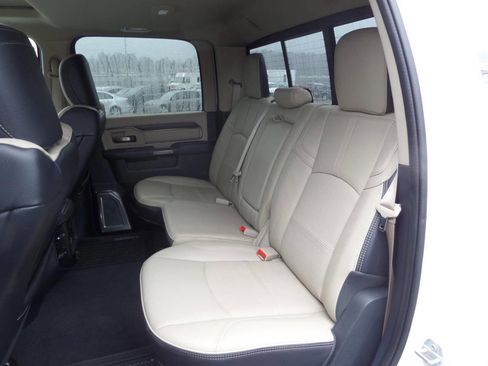 Used 2021 RAM 2500 Limited image 8