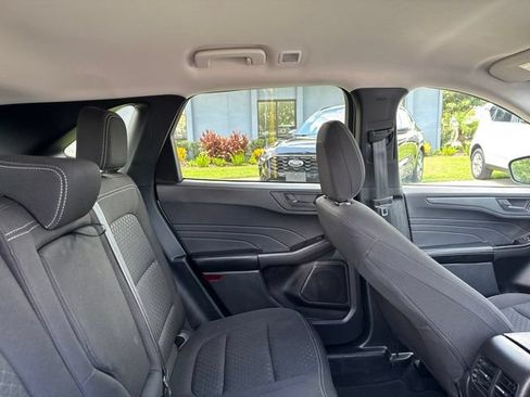 Used 2025 Ford Escape Active AWD/4WD image 14