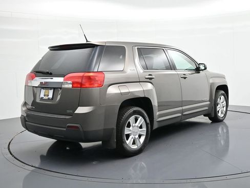 Used 2012 GMC Terrain SLE w/ LPO, Protection Package FWD image 6