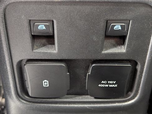 Used 2021 Ford Bronco Badlands image 35