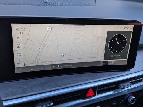 Used 2025 Kia Sorento SX Prestige image 30