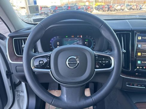Certified 2024 Volvo XC60 T8 Ultimate w/ Protection Package Premier image 24