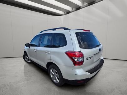 Used 2015 Subaru Forester 2.5i w/ Alloy Wheel Package