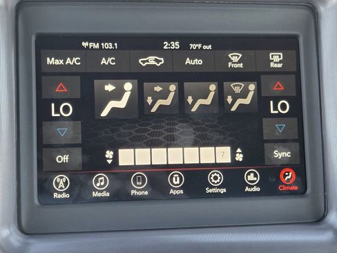 Used 2023 Dodge Challenger R/T w/ Blacktop Package image 10