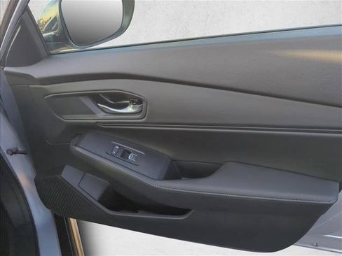 Used 2025 Honda Accord Sport image 26