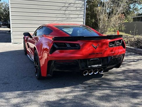 Used 2017 Chevrolet Corvette Grand Sport w/ Carbon Flash Badge Package image 4
