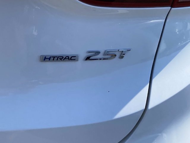 Used 2022 Hyundai Santa Fe Limited w/ Cargo Package AWD/4WD image 32