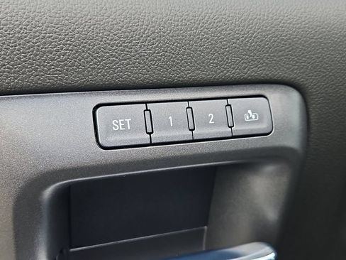 Certified 2018 Chevrolet Silverado 1500 LTZ Z71 w/ LTZ Plus Package AWD/4WD image 21