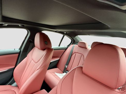 New 2026 BMW 330i Sedan RWD image 27