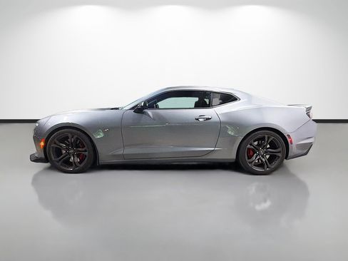 Used 2022 Chevrolet Camaro SS RWD image 2