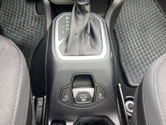 Used 2023 Jeep Renegade Altitude w/ Sun/Sound Group AWD/4WD image 29