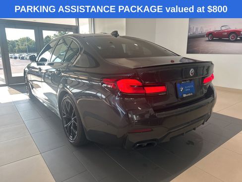 Used 2023 BMW M550i xDrive w/ Dynamic Handling Package image 7