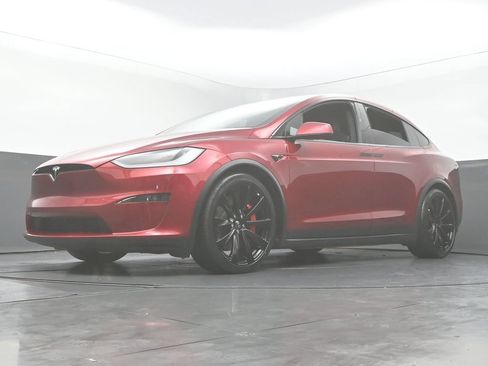 Used 2024 Tesla Model X Plaid AWD/4WD image 42