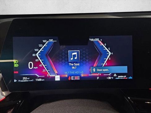 Certified 2025 BMW X1 xDrive28i w/ Convenience Package image 11