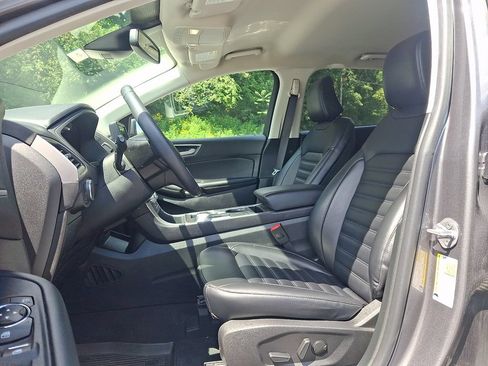Used 2024 Ford Edge SEL AWD/4WD image 13