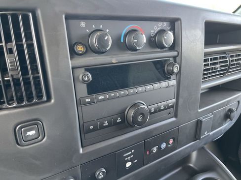 New 2025 GMC Savana 2500 Extended w/ Driver Convenience Package image 13