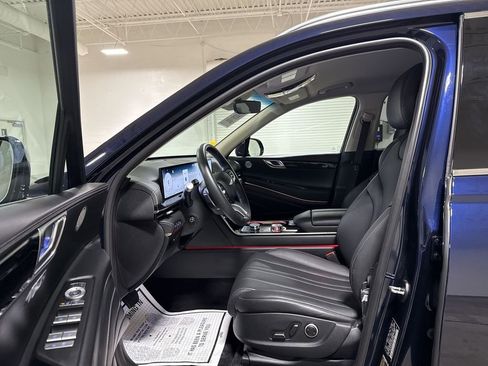 Used 2025 Genesis GV80 2.5T Standard image 5